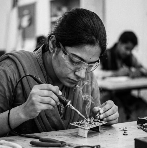 Her FInancial Future 499x504